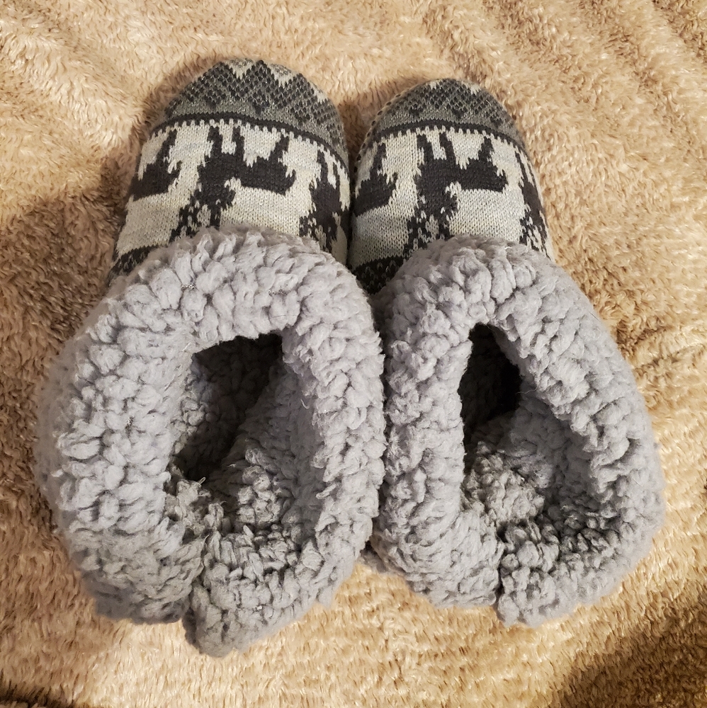 Muk Luk Slippers